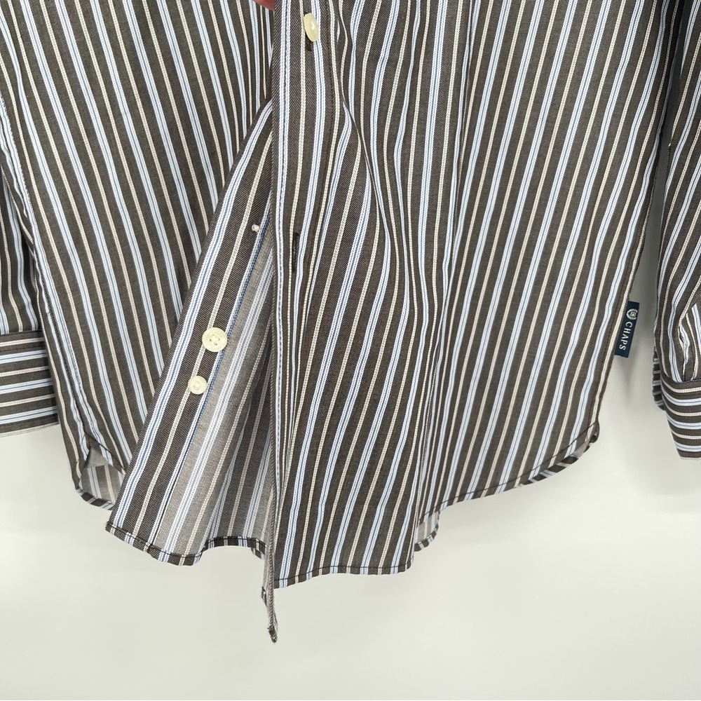 New CHAPS Button-Down Mens Large 100% Cotton Long Sleeve Grey Blue White Stripes - Picture 8 of 14